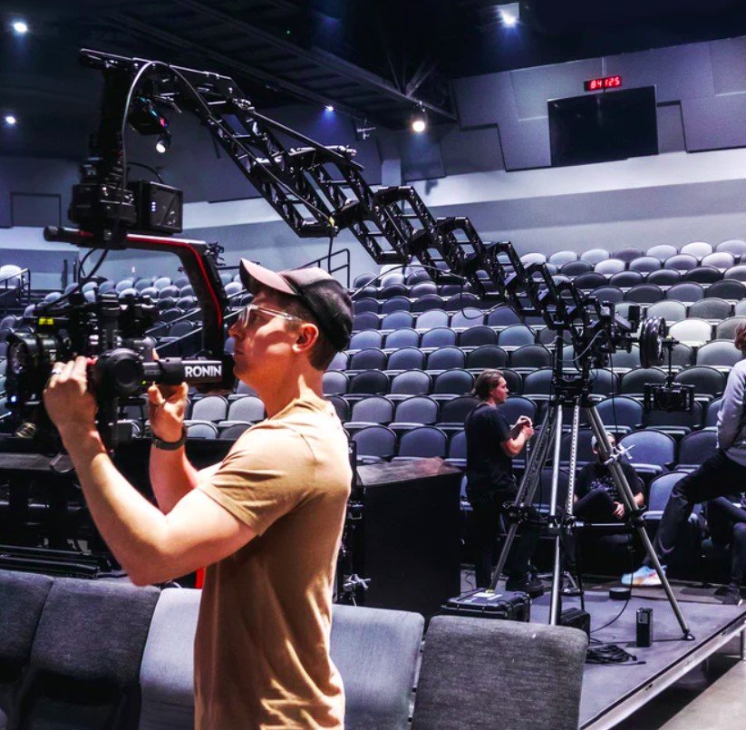 scissor crane